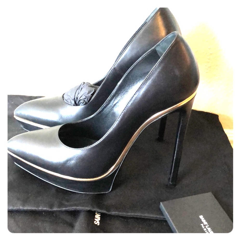 Ysl Pump - image 1
